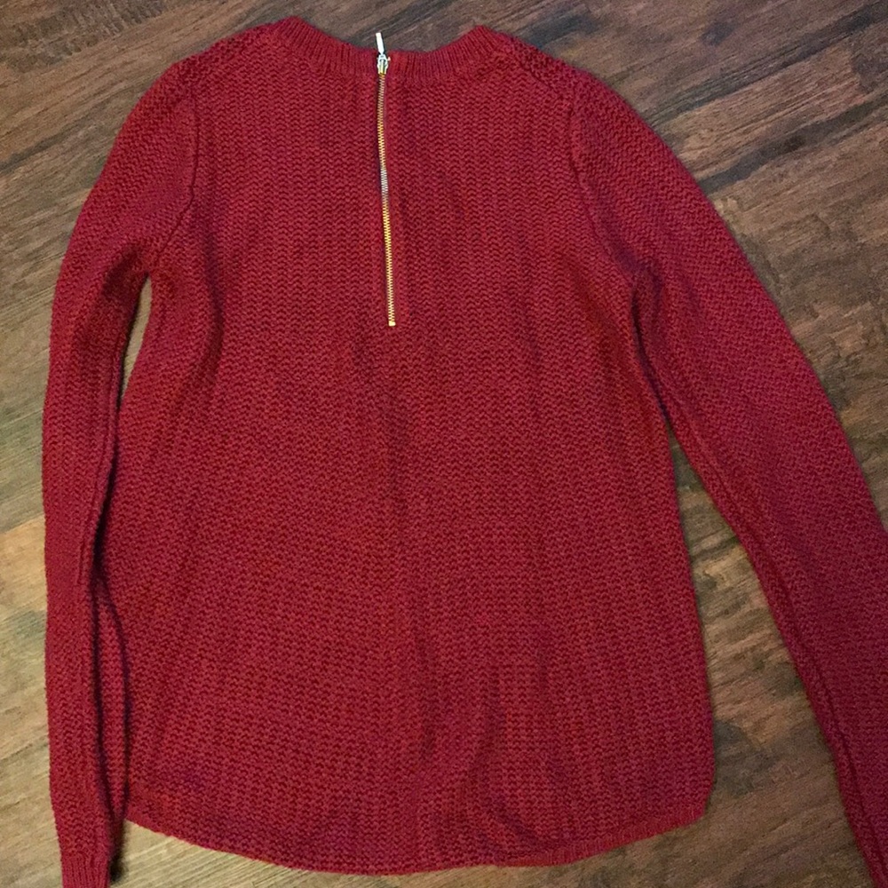 Sweater - Picture 4 of 4